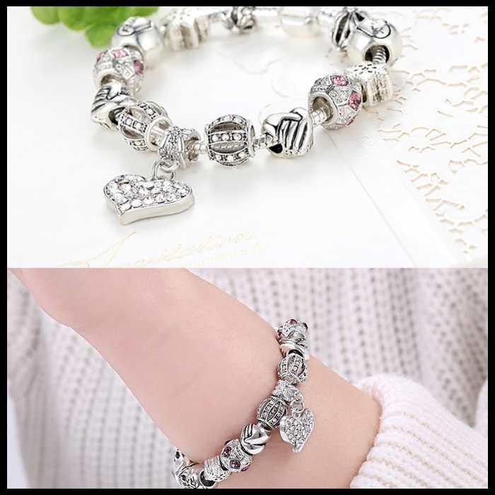 women silver heart charm bracelet